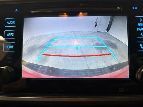 Used 2016 Toyota Tacoma TRD Off-Road w/ Towing Package AWD/4WD image 23