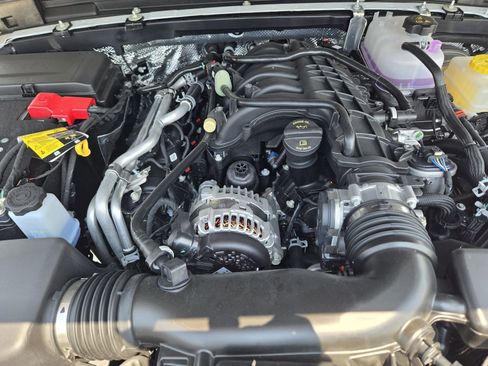 New 2025 Jeep Wrangler Unlimited Rubicon image 23