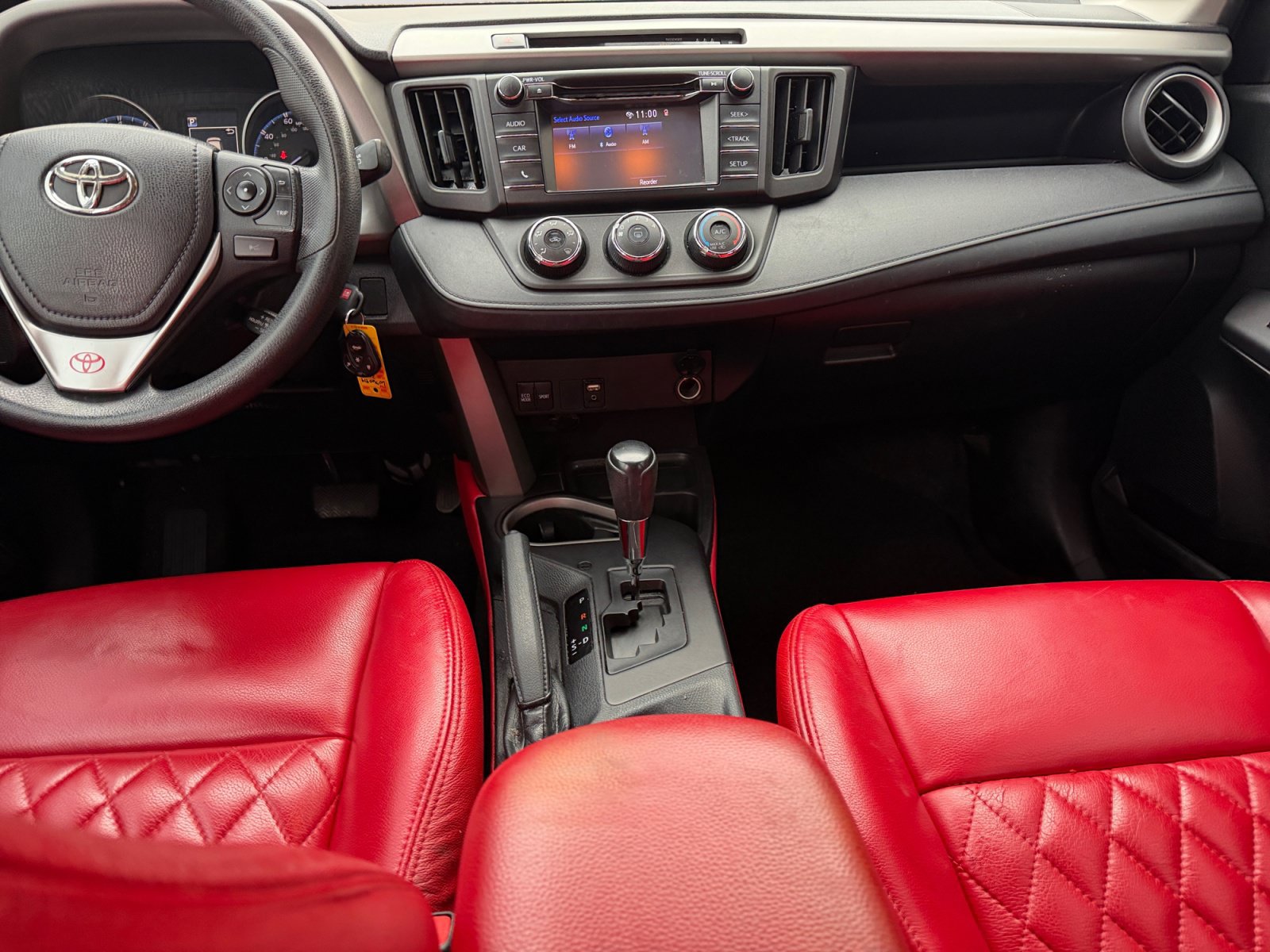 Used 2018 Toyota RAV4 LE w/ All Weather Liner Package AWD/4WD image 11