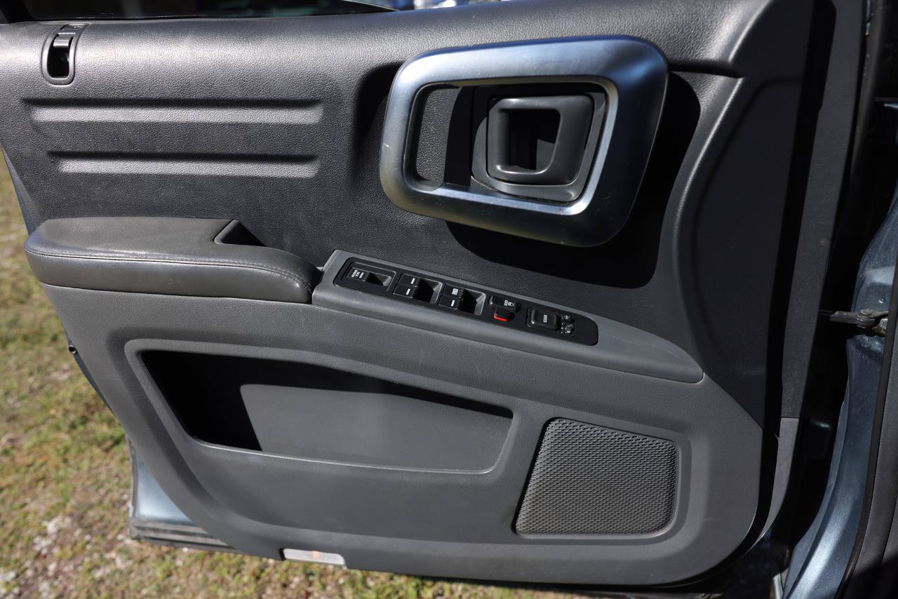 Used 2006 Honda Ridgeline RTL image 39