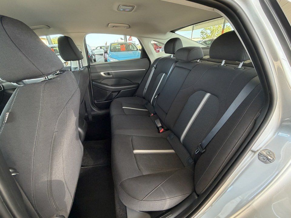 Used 2026 Hyundai Sonata SEL FWD image 22