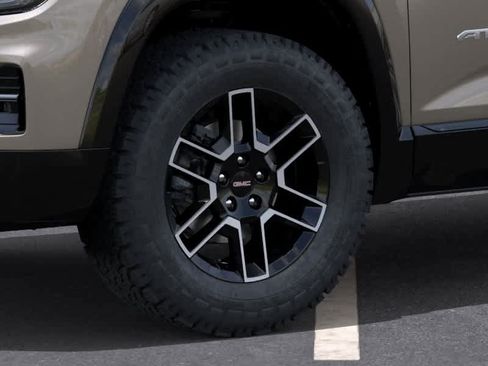 New 2027 GMC Terrain AT4 w/ Convenience Package III AWD/4WD image 9