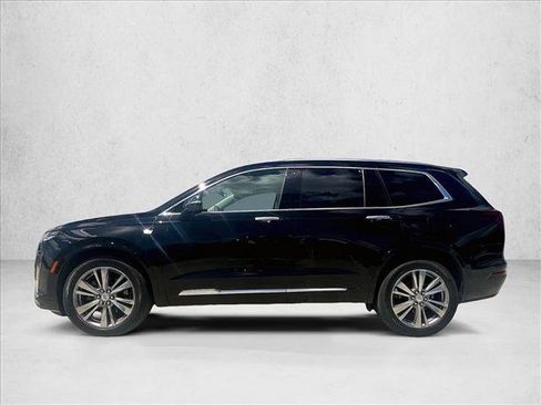 Used 2024 Cadillac XT6 Premium Luxury FWD image 6
