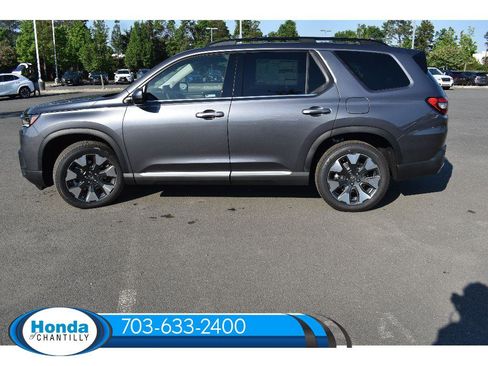 New 2026 Honda Pilot Elite image 4
