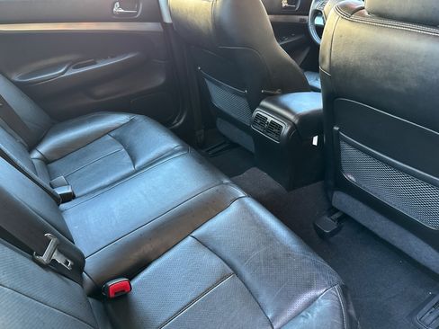 Used 2012 INFINITI G37 x w/ Premium Pkg image 31
