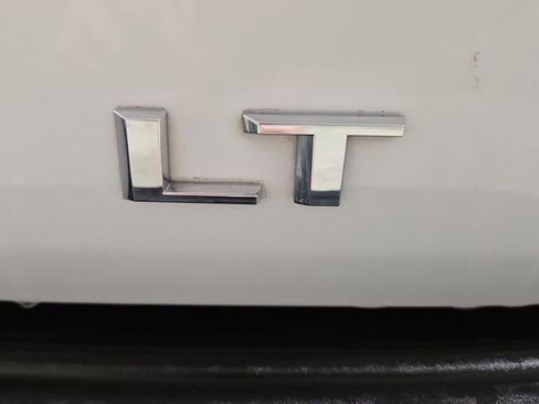 Used 2024 Chevrolet Tahoe LT AWD/4WD image 31