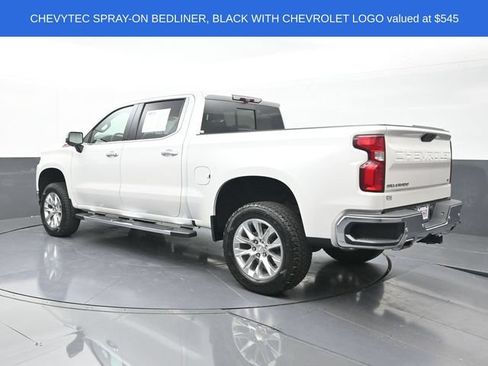 Used 2022 Chevrolet Silverado 1500 LTZ w/ Technology Package AWD/4WD image 10