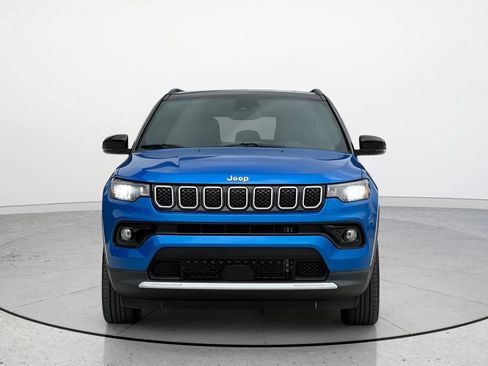 Used 2023 Jeep Compass Limited AWD/4WD image 4