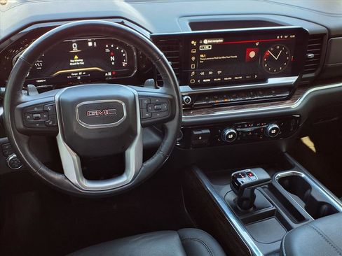 Used 2023 GMC Sierra 1500 Elevation w/ Elevation Premium Package image 13