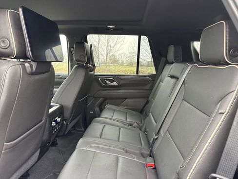 Certified 2021 GMC Yukon SLT w/ SLT Premium Package image 32