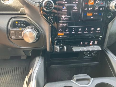 Used 2023 RAM 1500 Laramie AWD/4WD image 14