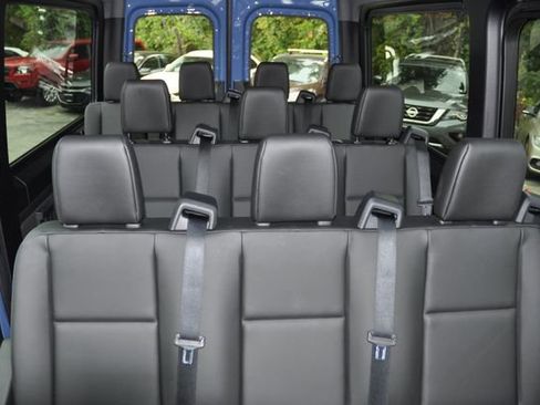 Used 2023 Mercedes-Benz Sprinter 2500 image 36