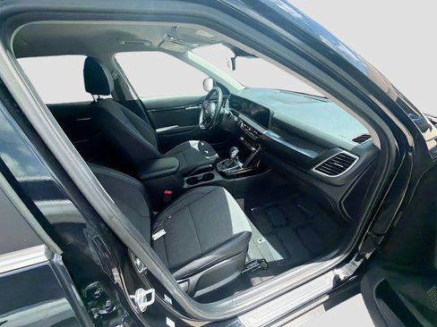 Used 2024 Kia Seltos S FWD image 29