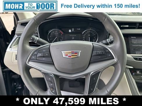 Used 2021 Cadillac XT5 Premium Luxury image 12