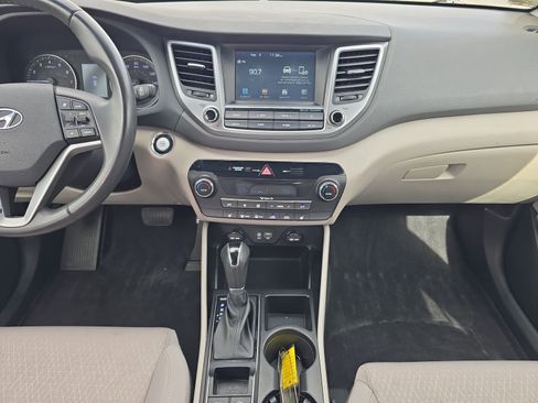 Used 2018 Hyundai Tucson Value image 11