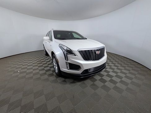 Certified 2023 Cadillac XT5 Luxury w/ LPO, Floor Liner Package image 30