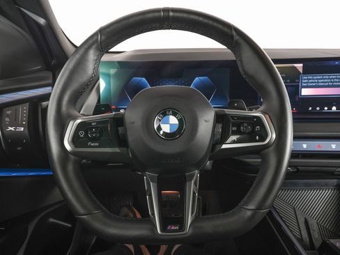 Used 2025 BMW X3 xDrive30i w/ Premium Package image 17