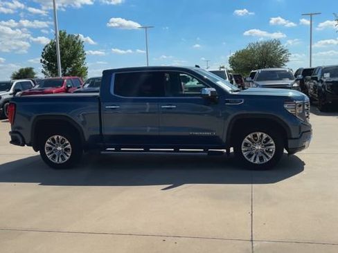 Used 2024 GMC Sierra 1500 Denali w/ Technology Package RWD image 2