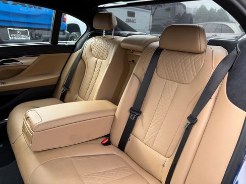 Used 2021 BMW ALPINA B7 xDrive ALPINA B7 xDrive image 15