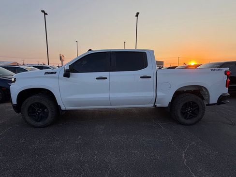 Used 2022 Chevrolet Silverado 1500 Custom Trail Boss w/ Safety Confidence Package AWD/4WD image 2