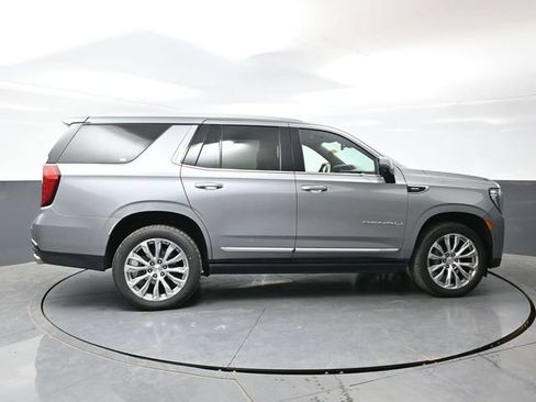 Used 2023 GMC Yukon Denali AWD/4WD image 6