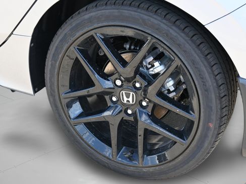 New 2026 Honda Civic Sport image 32