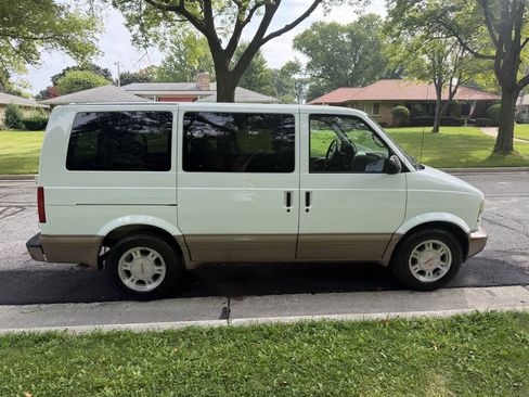 Used 2003 GMC Safari Passenger w/ Sle Preferred Equipment Group RWD image 6