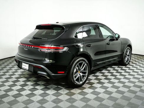Used 2026 Porsche Macan AWD/4WD image 30