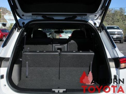 Used 2023 Mitsubishi Outlander SEL image 8