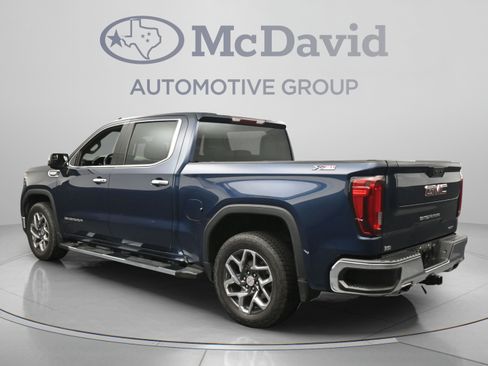 Used 2023 GMC Sierra 1500 SLT AWD/4WD image 6