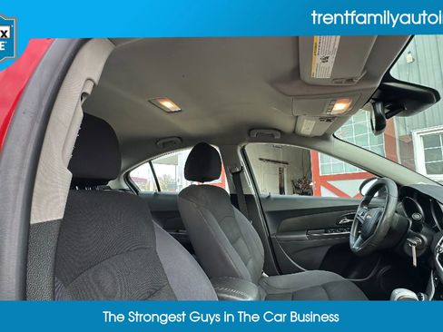 Used 2016 Chevrolet Cruze LT image 53