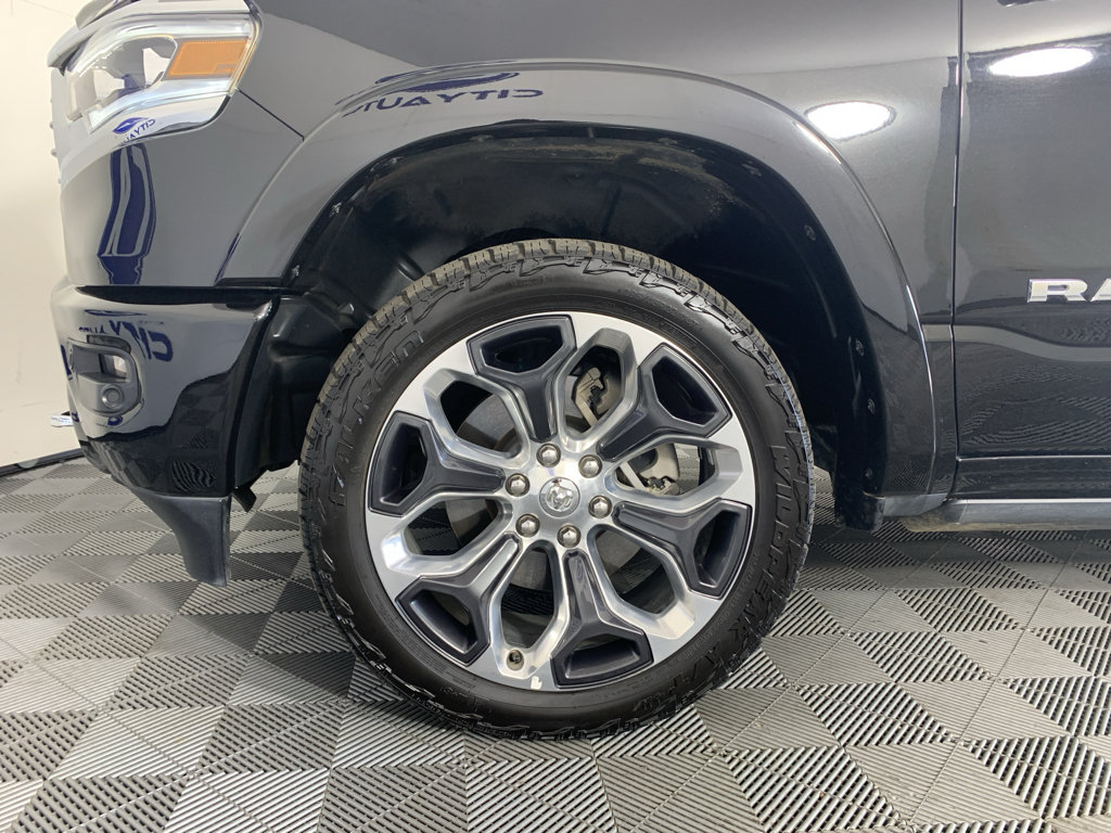 Used 2024 RAM 1500 Limited AWD/4WD image 9