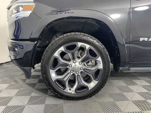 Used 2024 RAM 1500 Limited AWD/4WD image 9