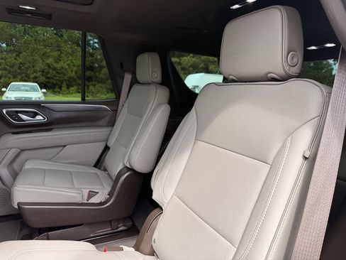 Used 2022 GMC Yukon SLT AWD/4WD image 29