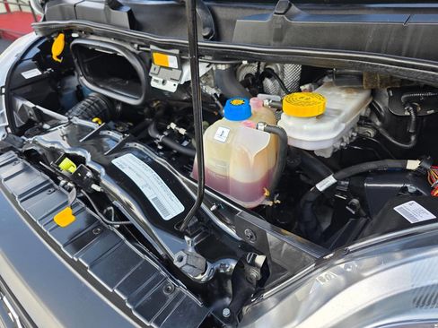 Used 2023 RAM ProMaster 3500 w/ Driver Convenience Group image 24