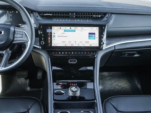 New 2026 Jeep Grand Cherokee L Limited image 14