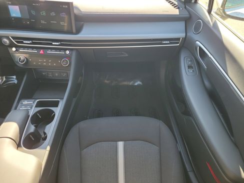 Used 2025 Hyundai Sonata SEL image 17