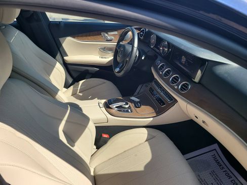 Used 2018 Mercedes-Benz E 300 image 28