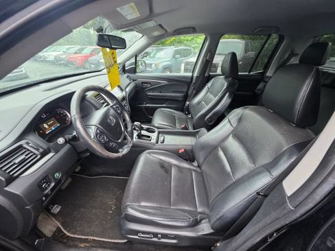 Used 2018 Honda Ridgeline RTL-T image 12