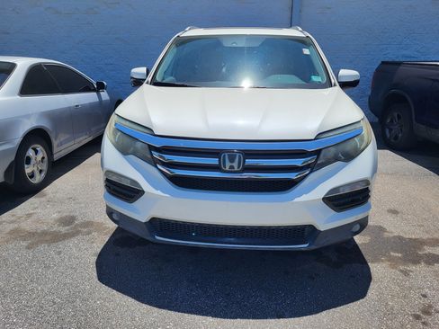 Used 2016 Honda Pilot Touring image 2