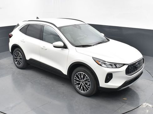 New 2025 Ford Escape SE FWD image 22