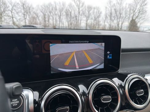 Used 2020 Mercedes-Benz GLB 250 4MATIC image 31