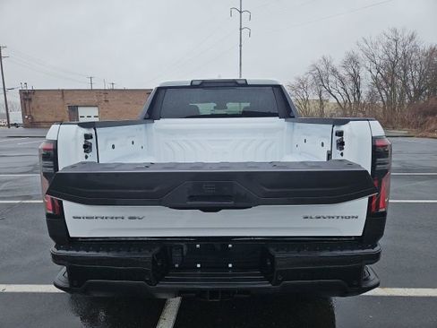New 2026 GMC Sierra EV Elevation image 12