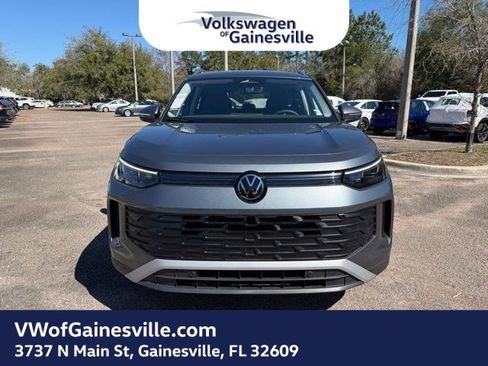 New 2026 Volkswagen Tiguan SE image 3