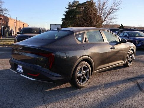 New 2025 Kia K4 LXS image 7