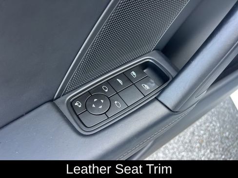Used 2025 Porsche 911 Carrera image 16