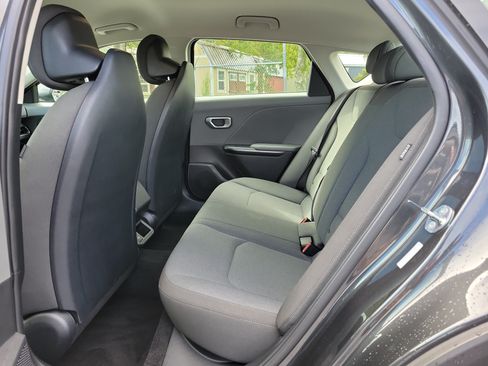 Used 2025 Kia K4 FWD image 9
