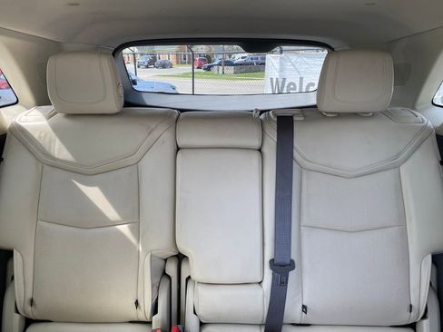 Used 2019 Cadillac XT5 Luxury FWD image 28