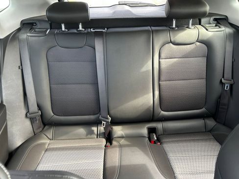 Used 2025 Chevrolet Trax LT image 37