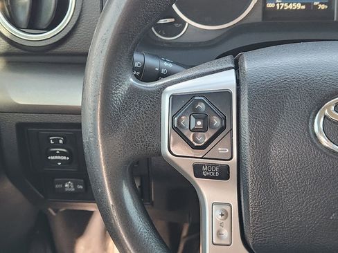 Used 2016 Toyota Tundra SR5 image 27
